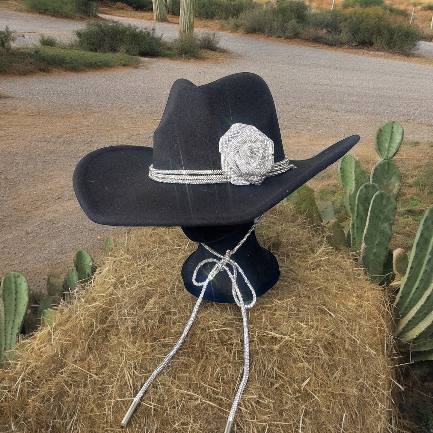 Black Diamonds Rose Hat